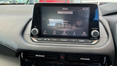 Nissan Qashqai 1.3 DiG-T MH Acenta Premium 5dr Petrol Hatchback